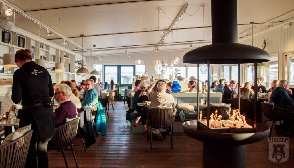 Hemingway’s Beach Restaurant