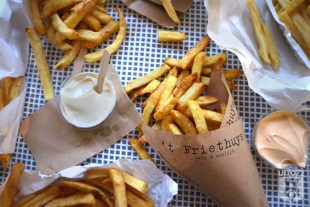 Zak friet van 't Friethuys Alkmaar