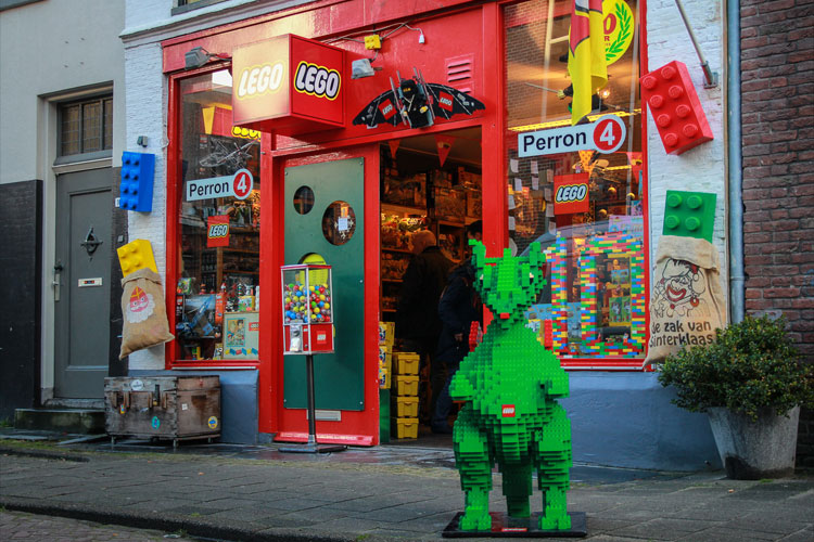 Perron 4 (LEGO Winkel)