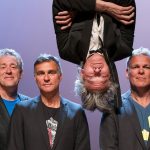 NUHR - Draai Het Eens Om