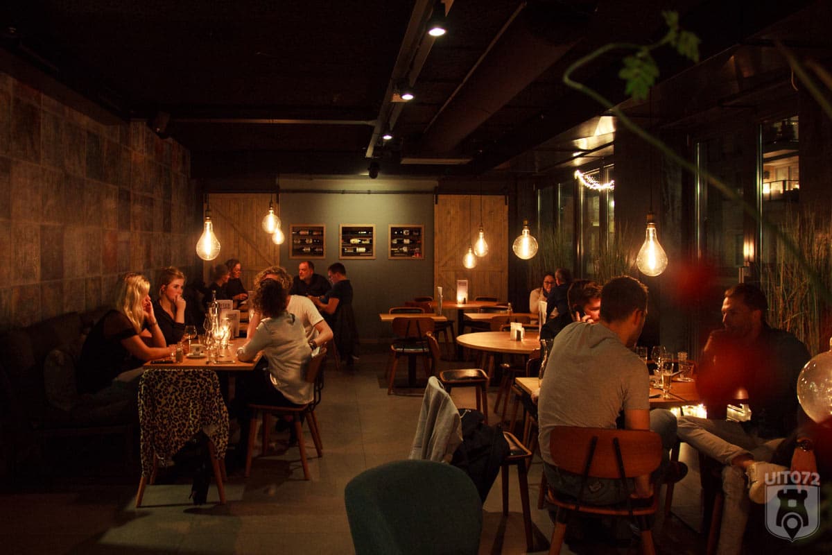 Binnen bij Turfmarkt Alkmaar