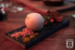 Kaasplankje met manchego, geitenkaas, queso azul en een rookkaas