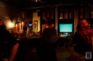 Presentatie Niels tijdens UIT072 borrel bij Spotlight