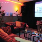 Spotlight karaoke room binnen