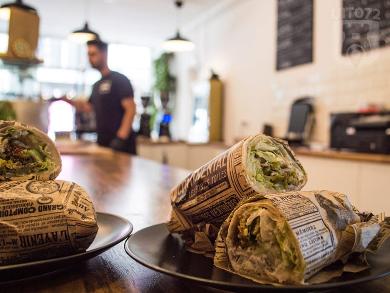 Falafel wraps bij DAYA Alkmaar