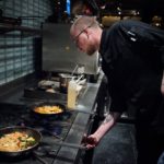 Kok aan het werk bij Mojo's