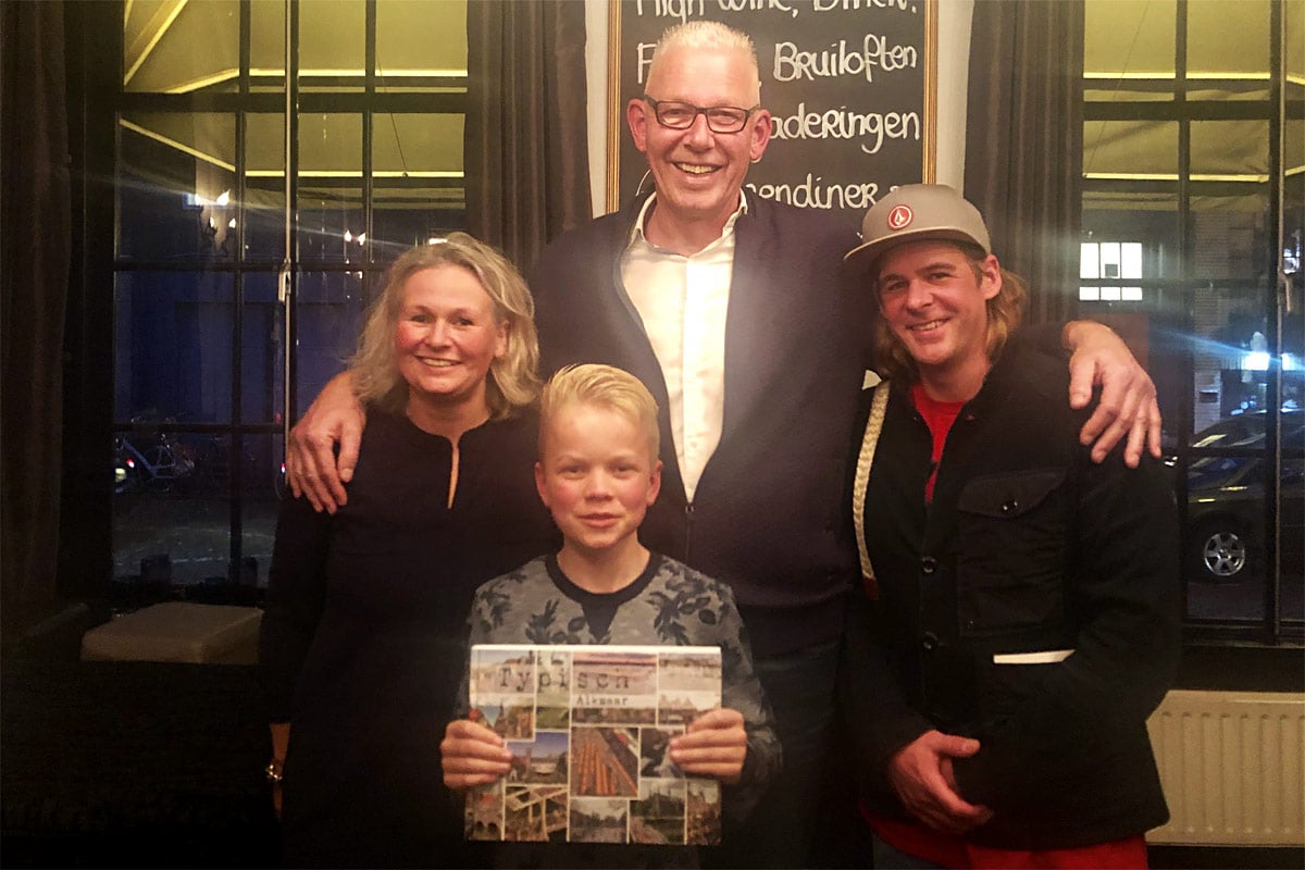 Dirk Snip bij boekpresentatie Typisch Alkmaar