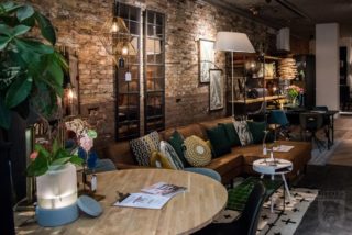 What is Hip - binnen