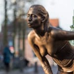 Susanne: standbeeld van Prostituee op Achterdam