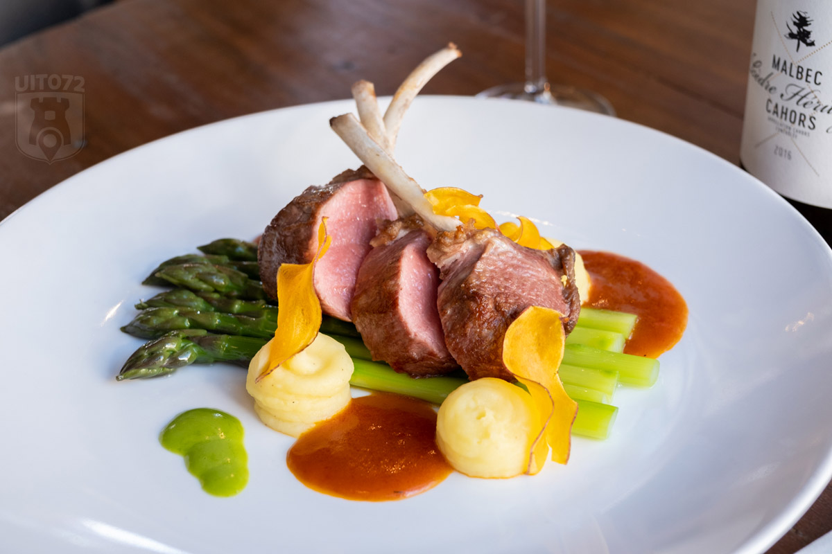 Lamsracks van Texels lam met groene asperges