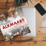Alkmaars Kookboek op tafel