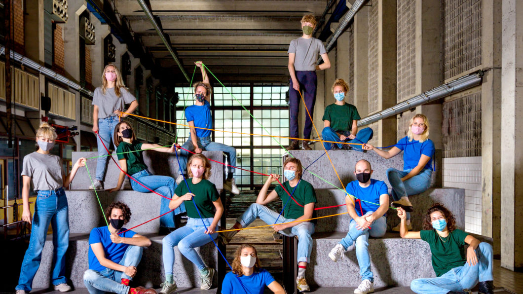 Campagnebeeld Winterkaravaan van Emil de Jong