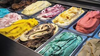 ijsvitrine van ci Vediamo