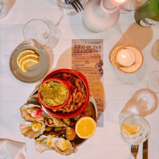 Oesters | wulken | algenboter | jus van zilver zuring | Hollandse garnalen | duindoorn mayonaise