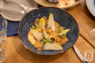 Heerlijk Nel: Blauwe kaas | steranijs appel | witlof | zoute crumble