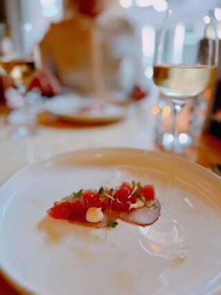 Vitello Tonato - De Kleine Waarheid