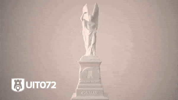 Victorientje beeldje draait